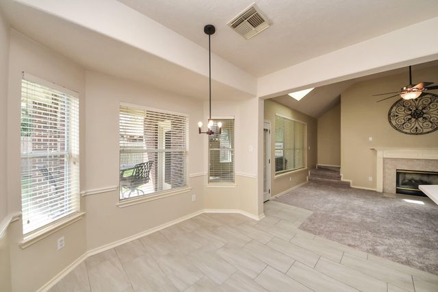 3906 Southsand Drive, Pearland, TX 77584