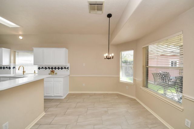 3906 Southsand Drive, Pearland, TX 77584