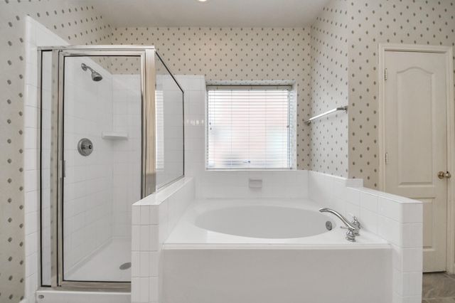 3906 Southsand Drive, Pearland, TX 77584