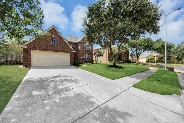3906 Southsand Drive, Pearland, TX 77584