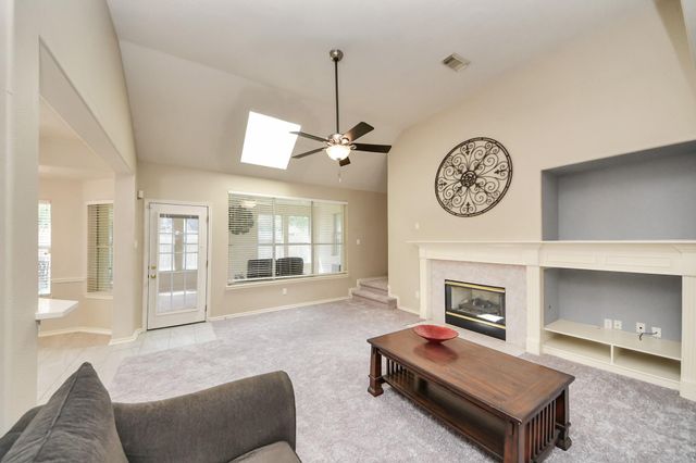 3906 Southsand Drive, Pearland, TX 77584