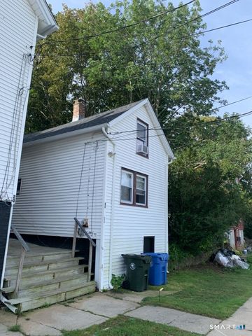 20 Mopsic Street, Norwich, CT 06360