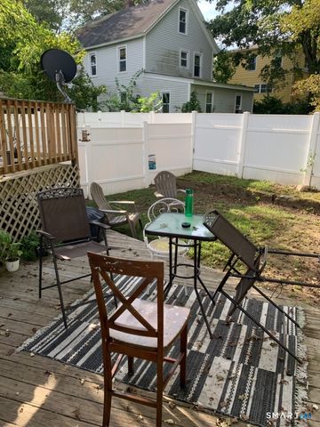 20 Mopsic Street, Norwich, CT 06360