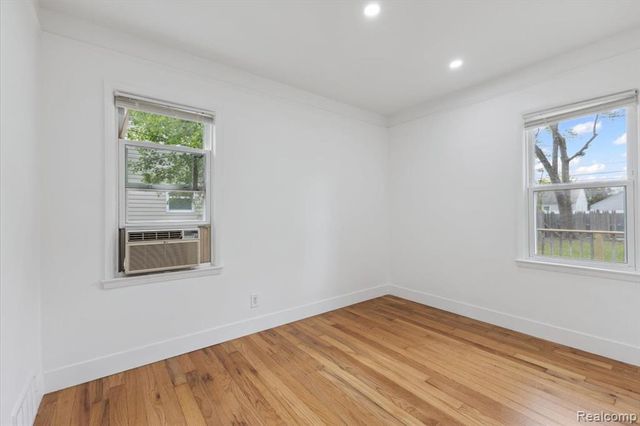 3625 Ellwood Avenue, Berkley, MI 48072