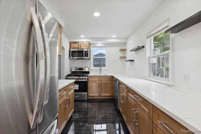 3625 Ellwood Avenue, Berkley, MI 48072