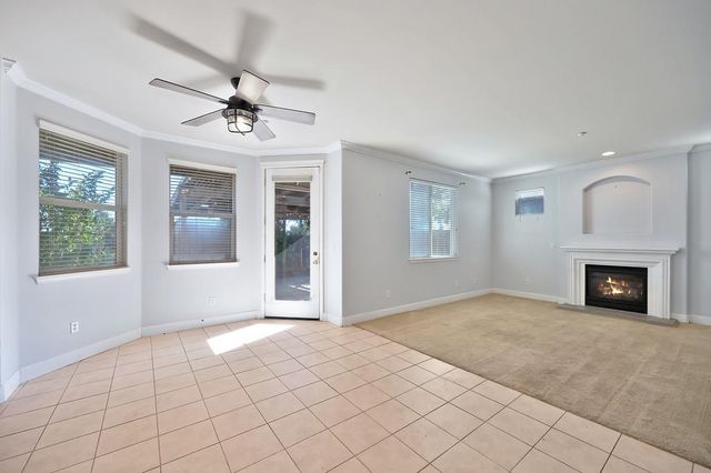 418 Mallard Dr, Woodland, CA 95695