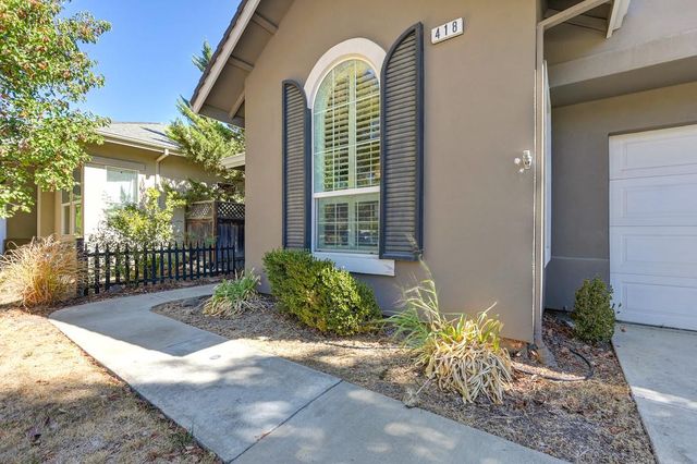 418 Mallard Dr, Woodland, CA 95695