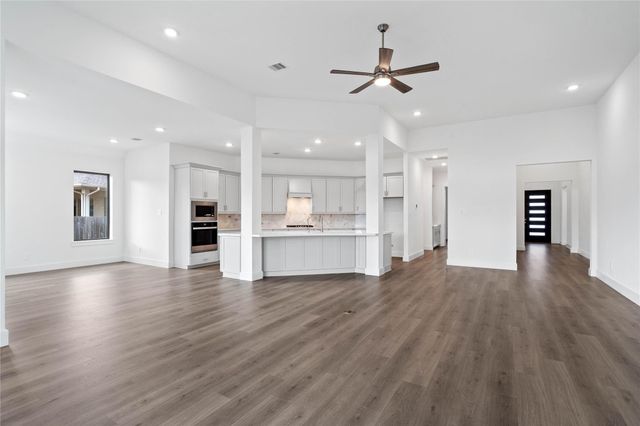 17016 Sweet Iris Court, Conroe, TX 77302