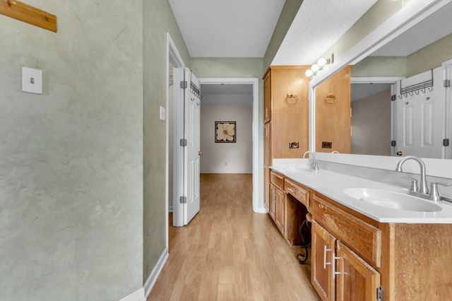 4999 LARGEO CV, Memphis, TN 38125