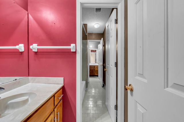 4999 LARGEO CV, Memphis, TN 38125