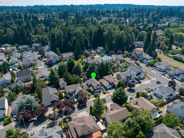 16422 Ne FREMONT St, Portland, OR 97230