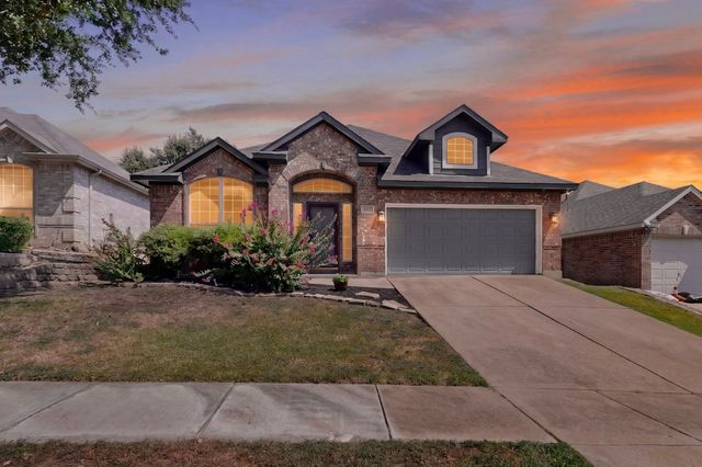 4917 Tulip Lane, Fort Worth, TX 76137