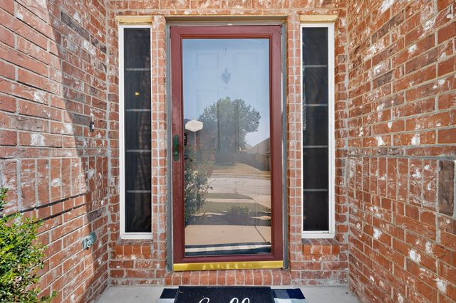 4917 Tulip Lane, Fort Worth, TX 76137