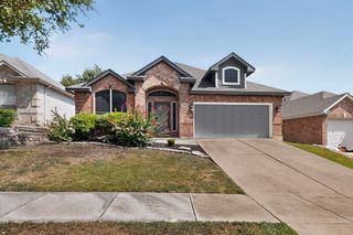4917 Tulip Lane, Fort Worth, TX 76137