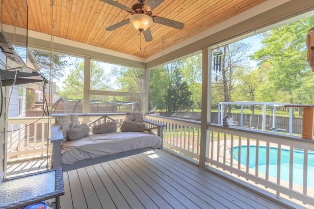 7064 Homestead Circle, Hixson, TN 37343