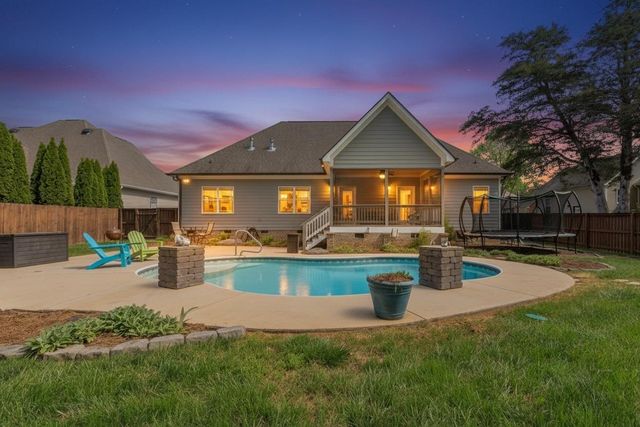 7064 Homestead Circle, Hixson, TN 37343