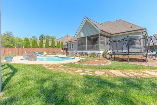 7064 Homestead Circle, Hixson, TN 37343