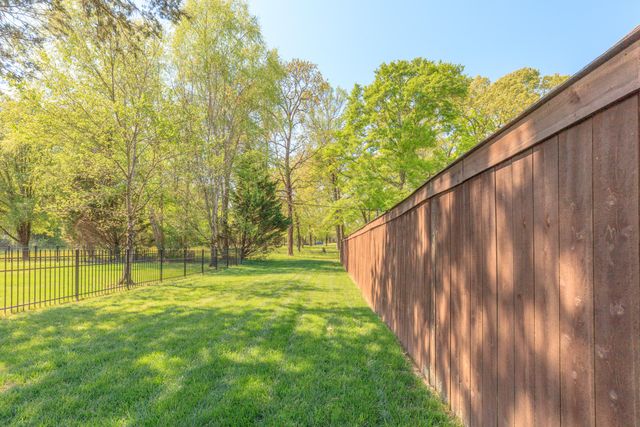 7064 Homestead Circle, Hixson, TN 37343