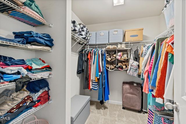 10007 Lynnberry Place, Raleigh, NC 27617