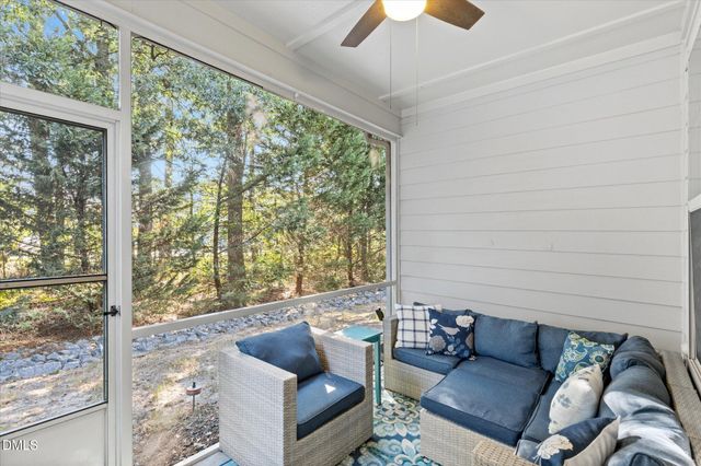 10007 Lynnberry Place, Raleigh, NC 27617