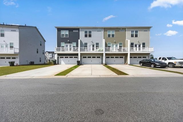 861 Recess Point Drive, Moncks Corner, SC 29461