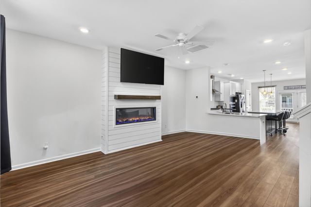 861 Recess Point Drive, Moncks Corner, SC 29461