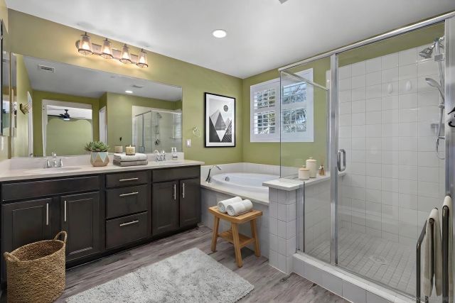 1018 Bellingham Dr, Oceanside, CA 92057