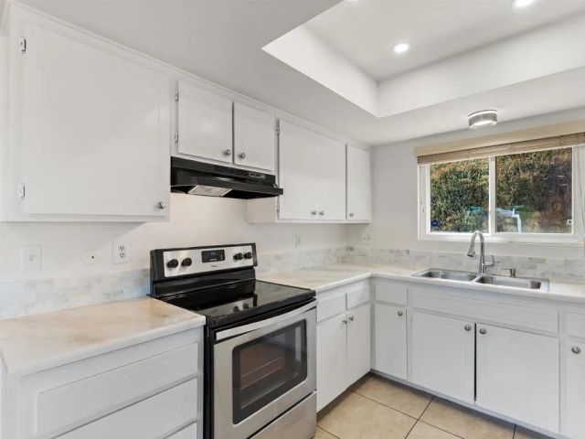 2443 Helix Street, Spring Valley, CA 91977