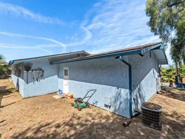 2443 Helix Street, Spring Valley, CA 91977