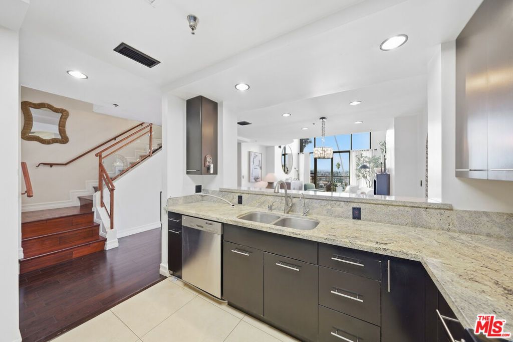 520 S Kingsley Drive PH1, Los Angeles, CA 90020 — photo 5