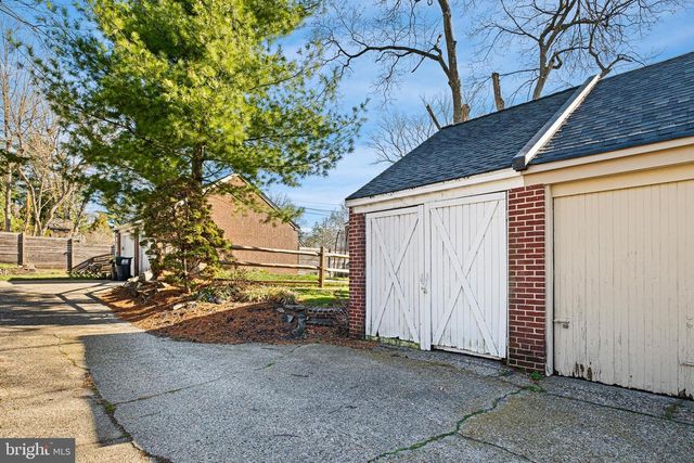 503 N DUPONT, Wilmington, DE 19807