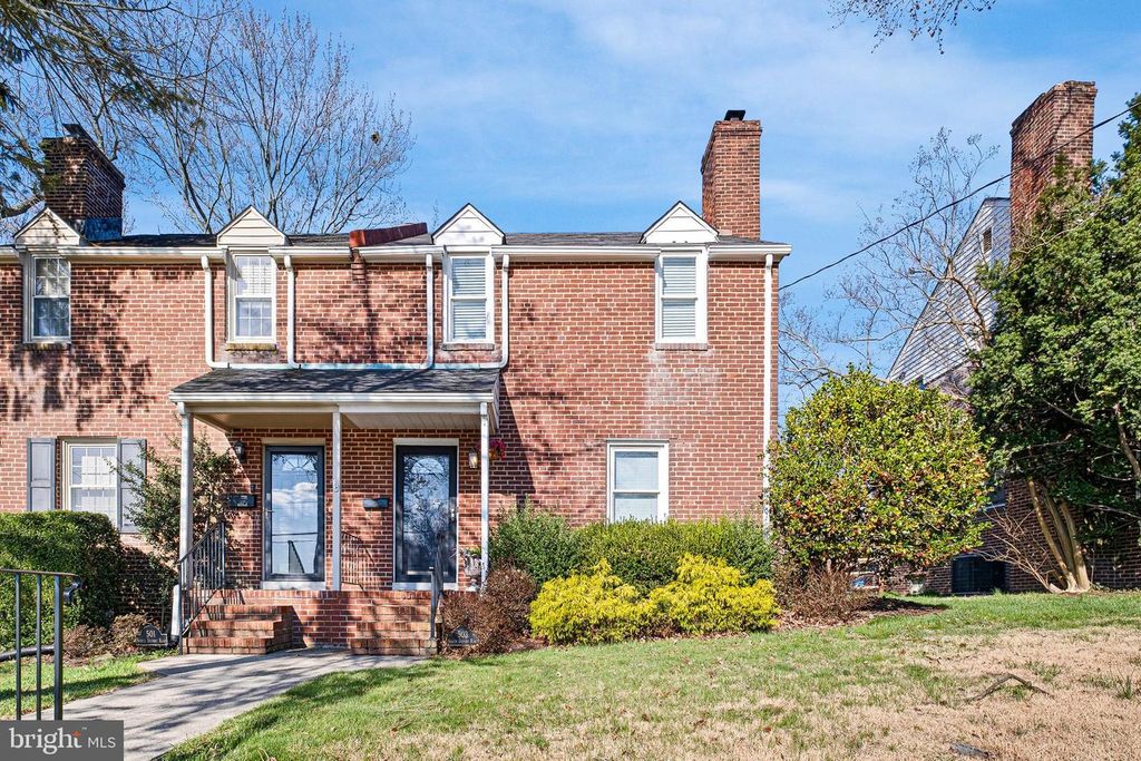 503 N DUPONT, Wilmington, DE 19807