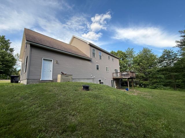 90 Deer Meadow Road, Pittsfield, NH 03263