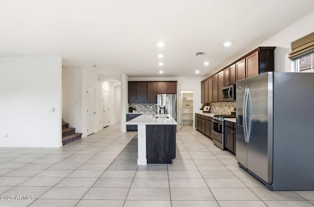 17646 W HUBBARD Drive, Goodyear, AZ 85338