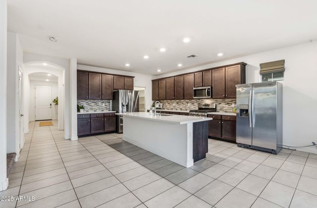 17646 W HUBBARD Drive, Goodyear, AZ 85338