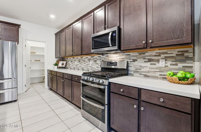 17646 W HUBBARD Drive, Goodyear, AZ 85338