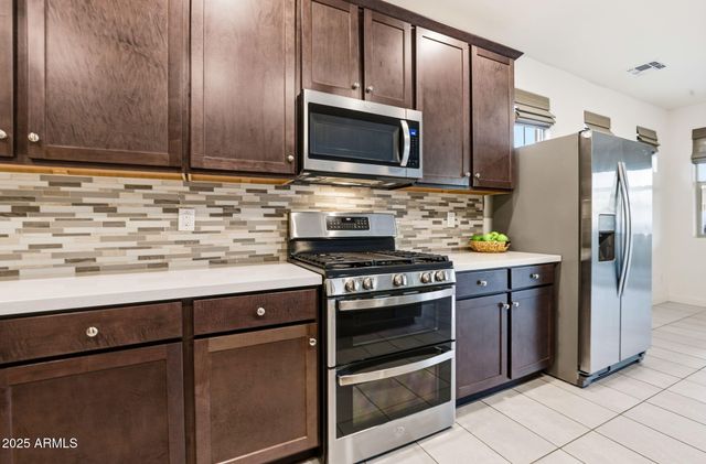 17646 W HUBBARD Drive, Goodyear, AZ 85338