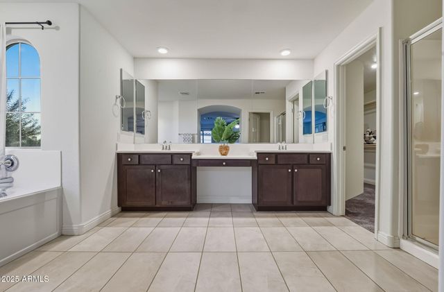 17646 W HUBBARD Drive, Goodyear, AZ 85338