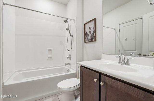 17646 W HUBBARD Drive, Goodyear, AZ 85338