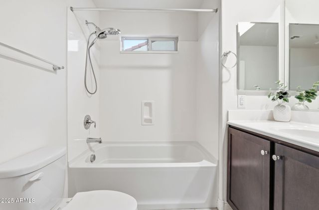 17646 W HUBBARD Drive, Goodyear, AZ 85338