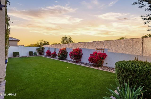 17646 W HUBBARD Drive, Goodyear, AZ 85338