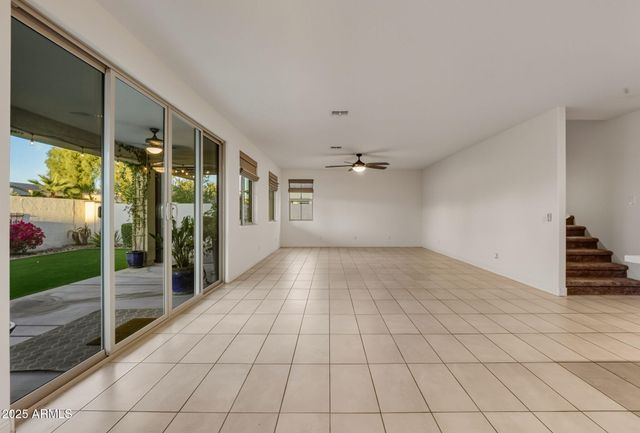 17646 W HUBBARD Drive, Goodyear, AZ 85338