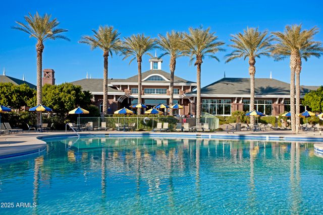 17646 W HUBBARD Drive, Goodyear, AZ 85338