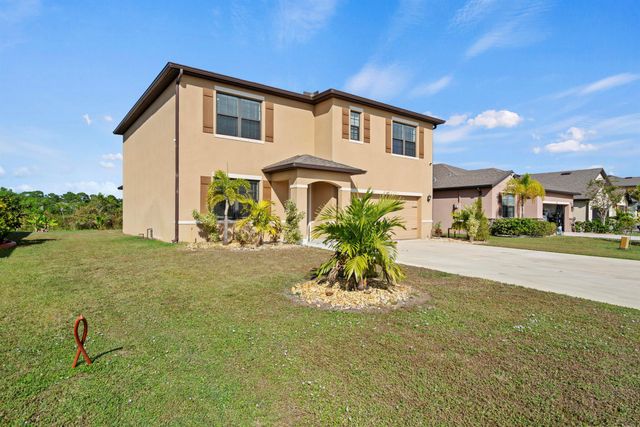 6455 NW Castlebrook Avenue, Port St Lucie, FL 34983