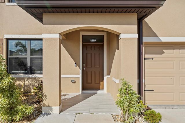 6455 NW Castlebrook Avenue, Port St Lucie, FL 34983