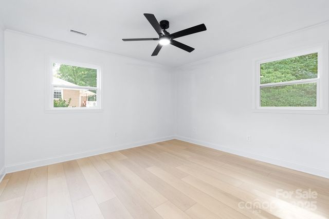 605 S Magnolia Street, Mooresville, NC 28115