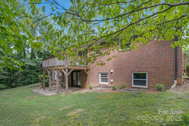 605 S Magnolia Street, Mooresville, NC 28115