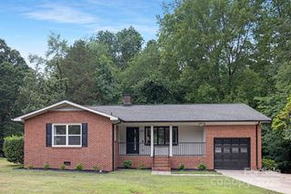 605 S Magnolia Street, Mooresville, NC 28115