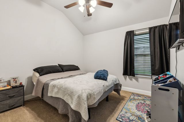 417 Highmeadow Drive, Aubrey, TX 76227