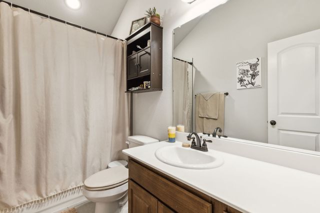417 Highmeadow Drive, Aubrey, TX 76227